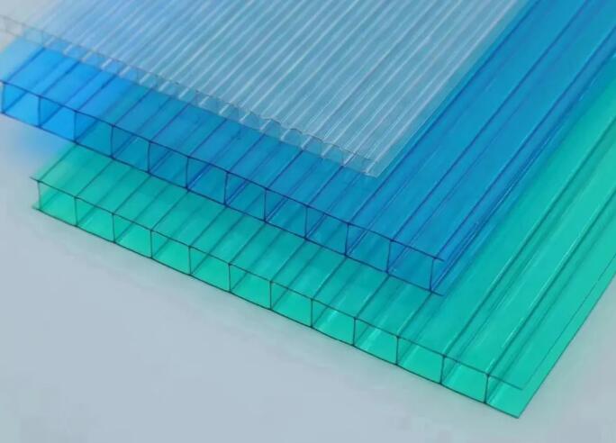 PC陽光板在安裝及運輸途中如何彎曲？PC陽光板過度彎曲會造成什么影響？