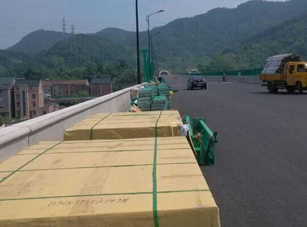 浙江蕭山環城路隔音屏工程 PC耐力板