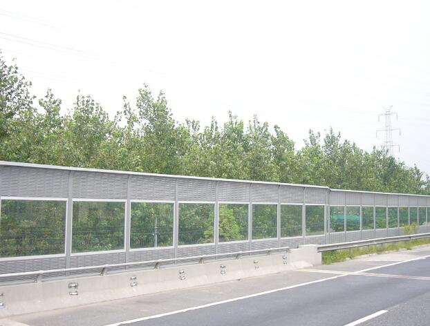 PC耐力板隔音屏障的隔音降噪效果如何？