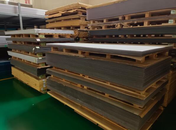 防靜電PVC卷材有哪些特性？