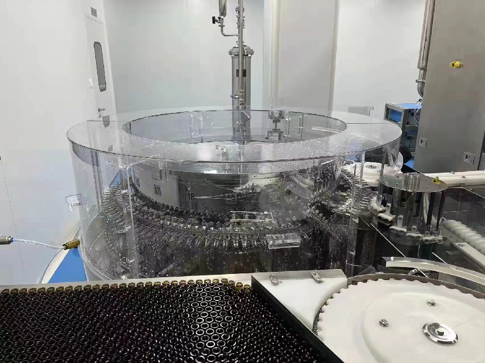 PC板機械設備防護罩的作用有哪些？