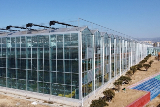 哪些地方需要用PC陽光板？